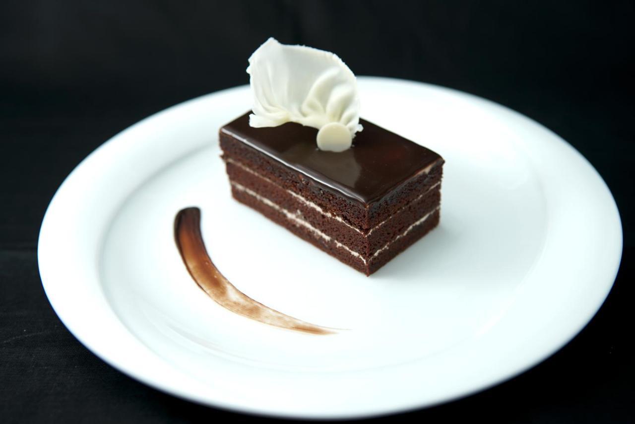 Olinia Airport Hotel 카투나야크 외부 사진